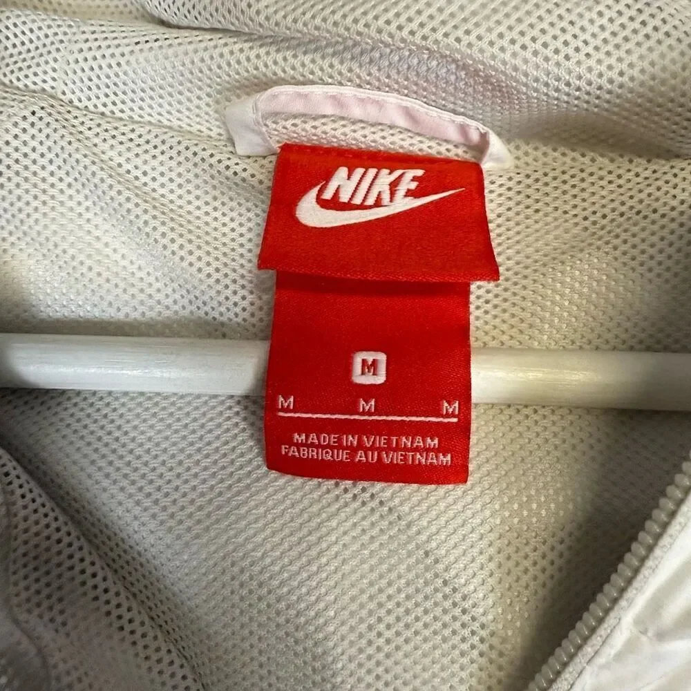 Vintage Nike Men's Medium Grey Silver Full Zip Windbreaker Track Jacket